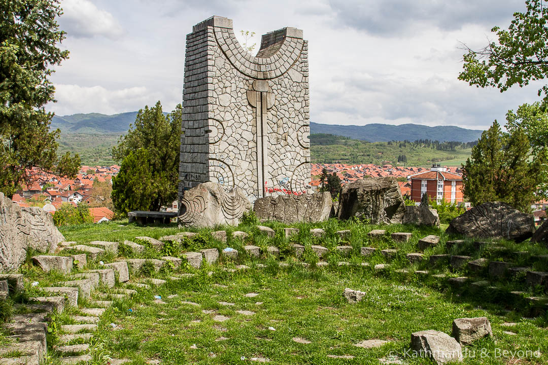 革命斗争开始纪念碑(旧墓地)弗拉索廷，塞尔维亚8