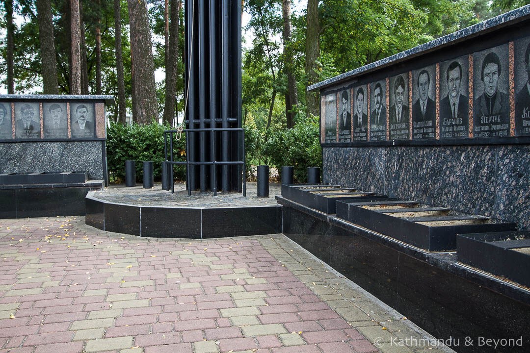 切尔诺贝利受害者纪念碑，乌克兰斯拉夫蒂-5-2