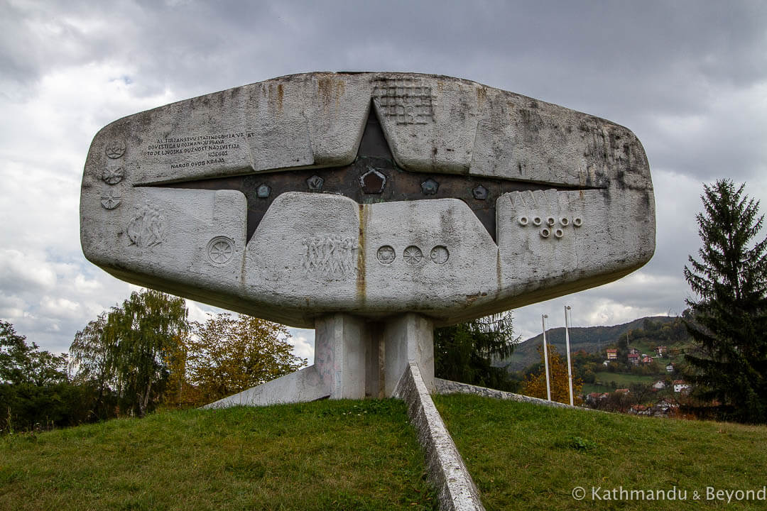波黑人民解放战争阵亡战士纪念碑-10号