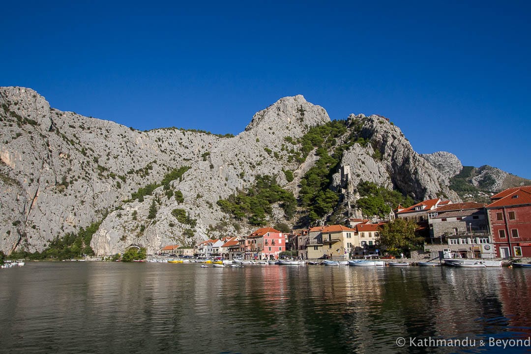 克罗地亚，奥米斯——斯普利特和杜布罗夫尼克之间的克罗地亚最佳住宿地点