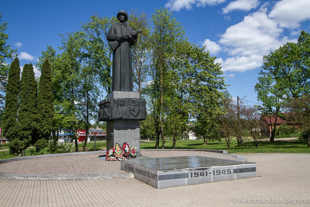 RēzekneRēzekneLatvia的解放者的纪念碑