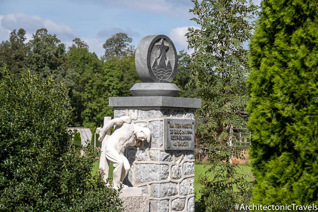 斯洛文尼亚Sencur的民族解放战争（NOB）人质的纪念碑