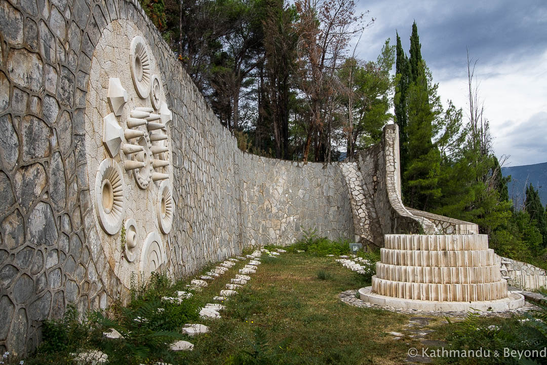 波斯尼亚和黑塞哥维那莫斯塔尔游击纪念公墓