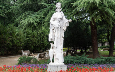 “色雷斯女人”纪念碑
